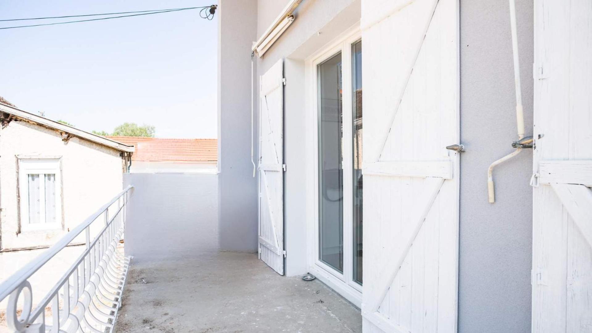 Duplex Providence - Ideal Groupe - Confort - Parking Prive * Troyes